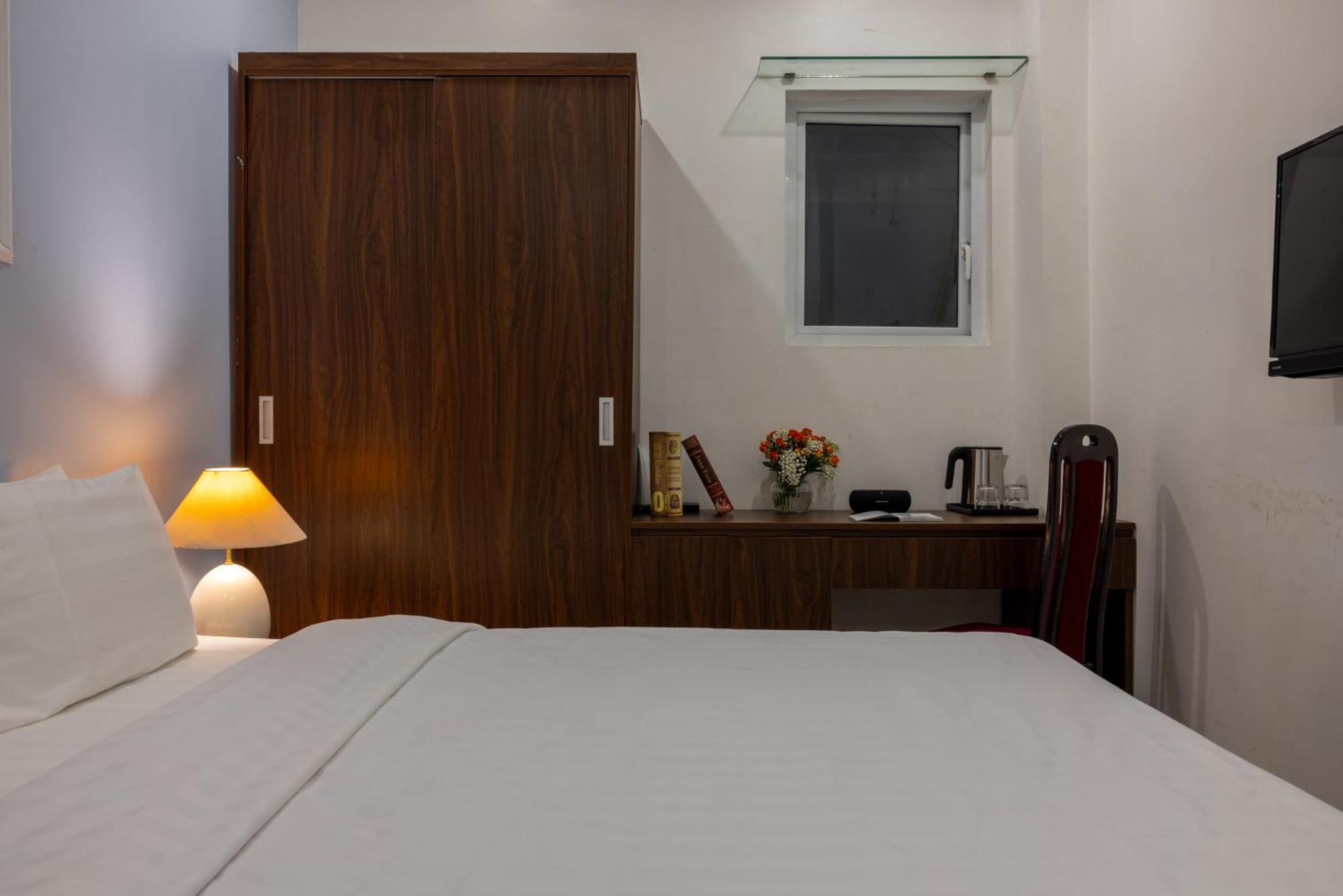 Hanoi Capital House & Travel Esterno foto